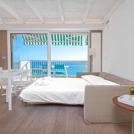 Elegant Face A La - Equipe דירה רוקברון-קאפ-מרט